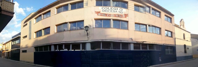 Vista del Colegio desde la calle Silla