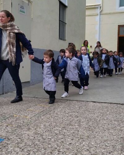 Instagram post from @colegio_santisimo